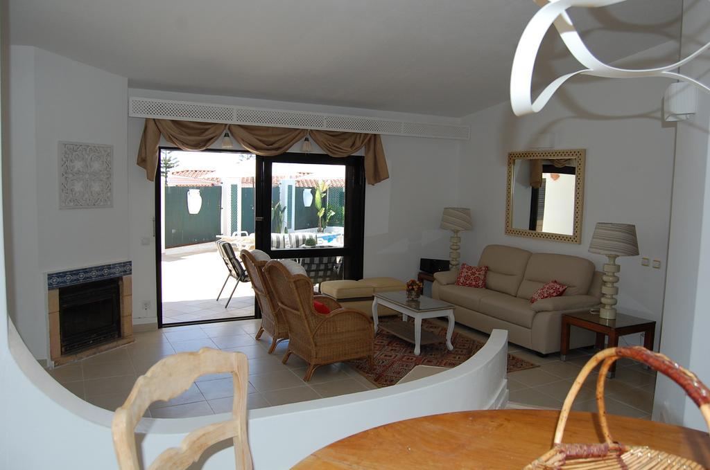 Villa Oura Beach 阿尔布费拉 外观 照片